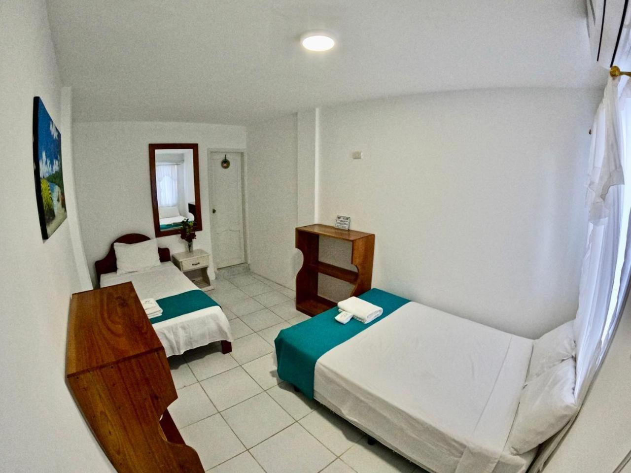 Galapagos Isabela Hotel Loja Puerto Villamil Exterior foto